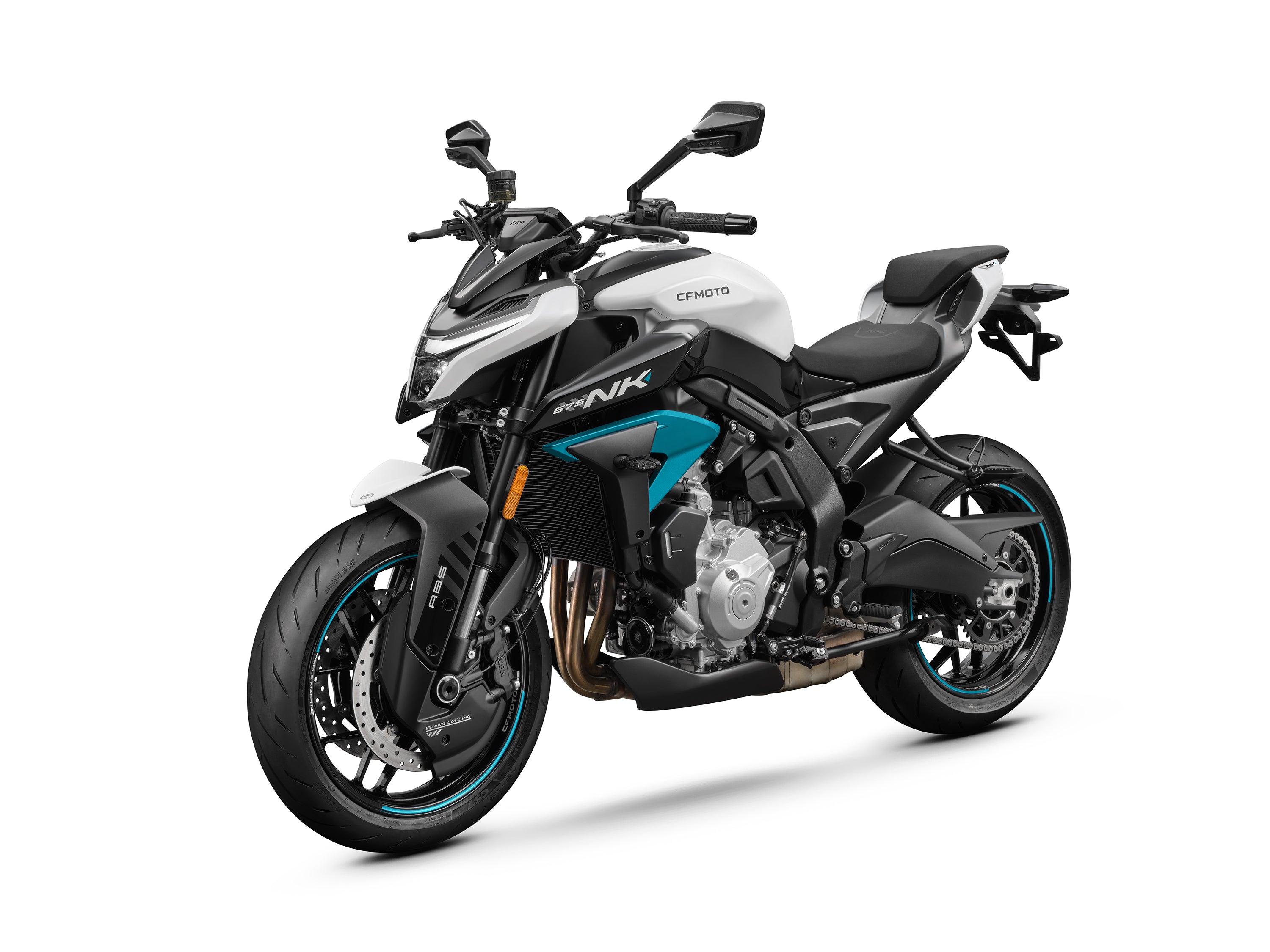 CFMOTO 675NK